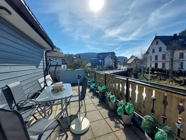 Zwischen City und Sonnenplatz: Schicke 3-Zimmer-Wohnung mit großem Balkon