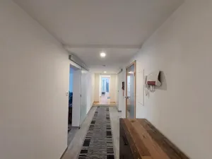 Großzügige 5-Zimmer-Wohnung mit Südbalkon, Garage und modernem Wohnkomfort