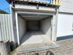 Großzügige 5-Zimmer-Wohnung mit Südbalkon, Garage und modernem Wohnkomfort
