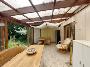 Hier hat Familienglück ein Zuhause! Großes Einfamilienhaus mit Einliegerwohnung