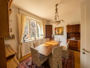 Historische Villa mit Denkmalschutz – Zeitlose Eleganz trifft einzigartigen Wohncharakter