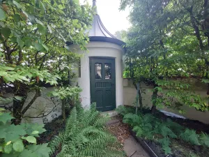 Historische Villa mit Denkmalschutz – Zeitlose Eleganz trifft einzigartigen Wohncharakter