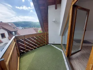 Schicke 2-Zimmer DG-Wohnung mit TG-Stellplatz
