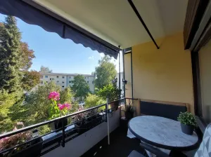 Einziehen & wohlfühlen: Helle 3-Zimmer-Wohnung mit Süd-Balkon in Überlingen, frei ab 1.12.26