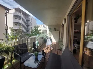 Wow-Faktor inklusive! – Hochwertige 4-Zimmer-Wohnung mit Balkon & Stellplatz